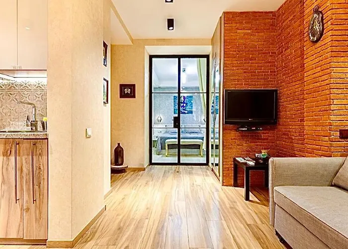 Very Center Of The Old City-Stylish Apartment